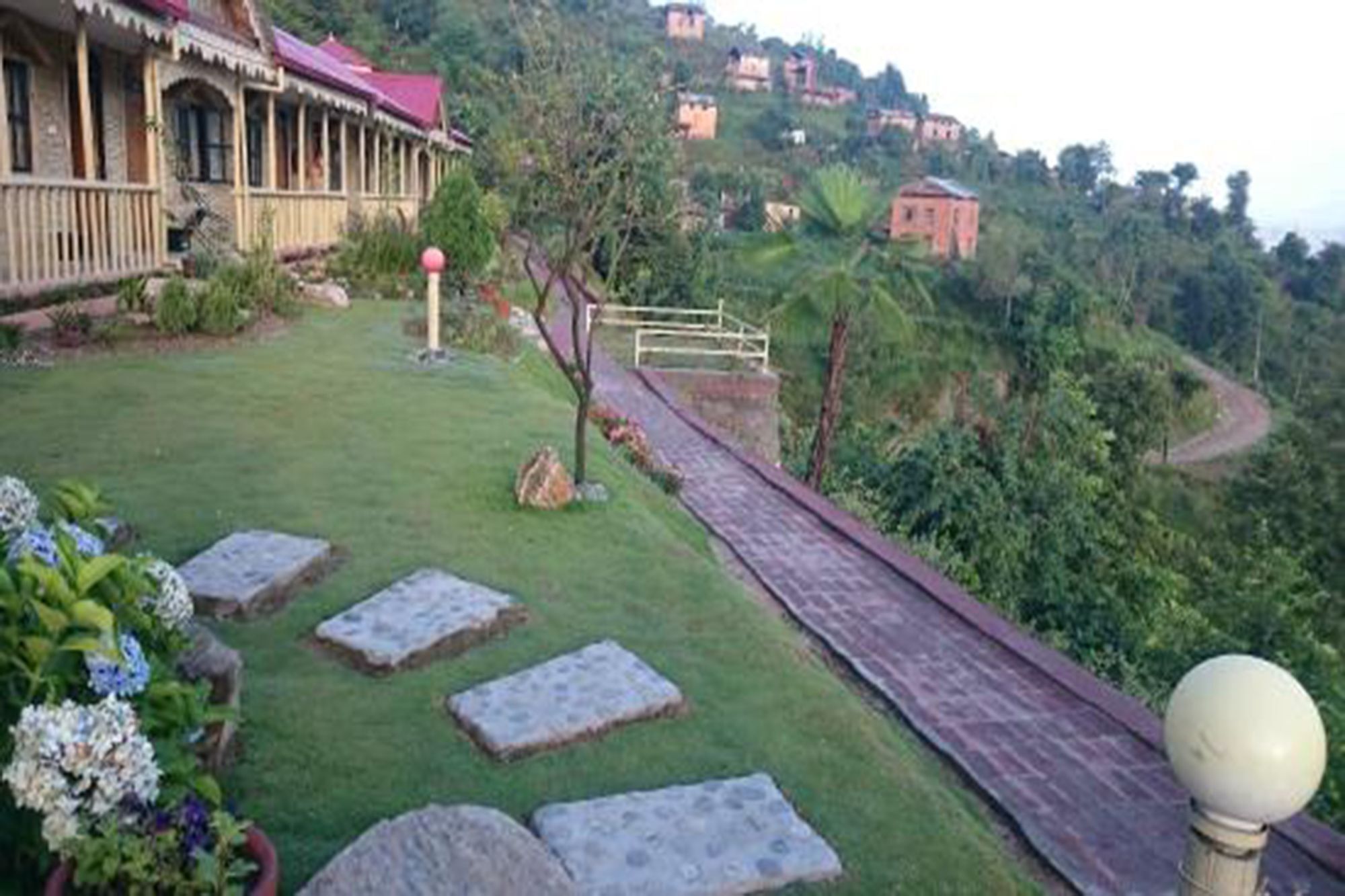 Nepal Yoga Retreat Hotel Bageshwori Exterior foto
